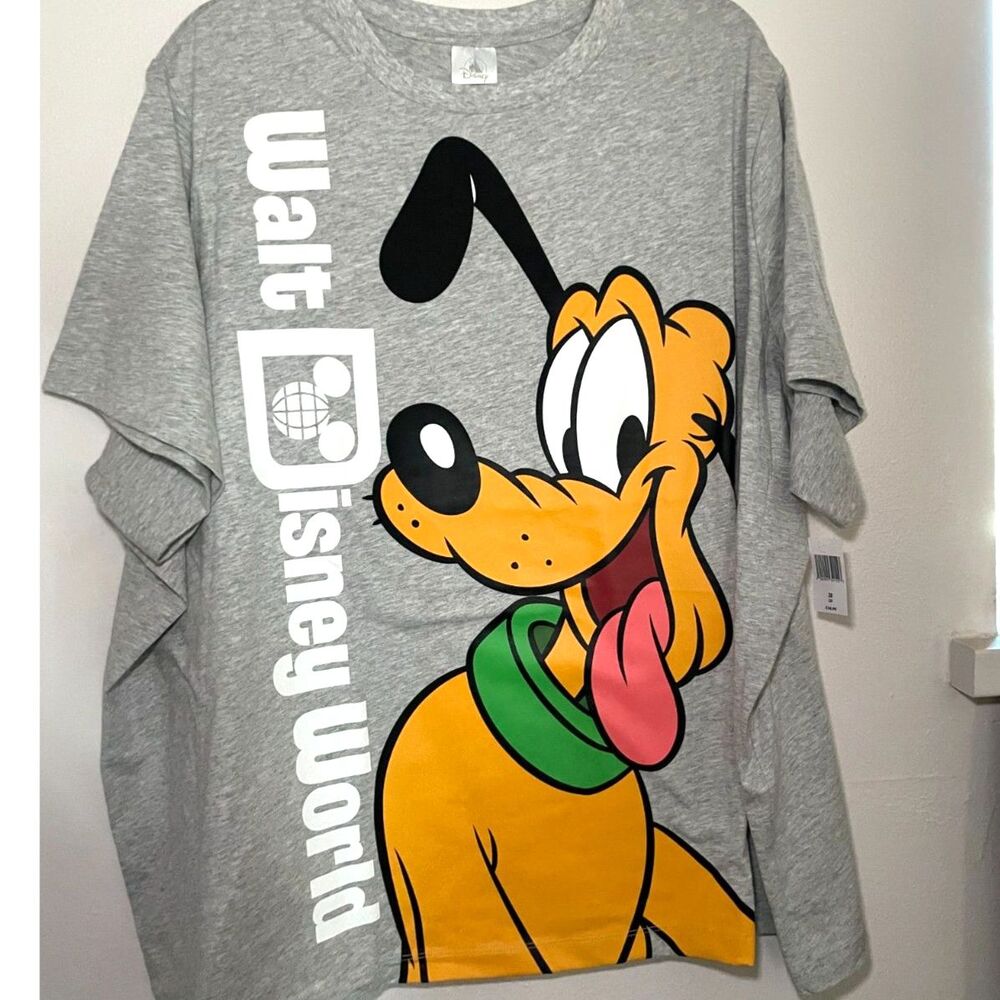 Pluto mens tee in gray - 1X Walt Disney World